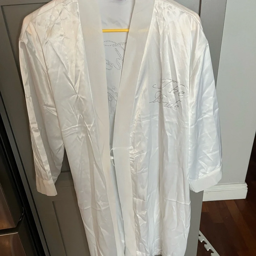 White Bridal Satin Robe - Picture 3 of 5